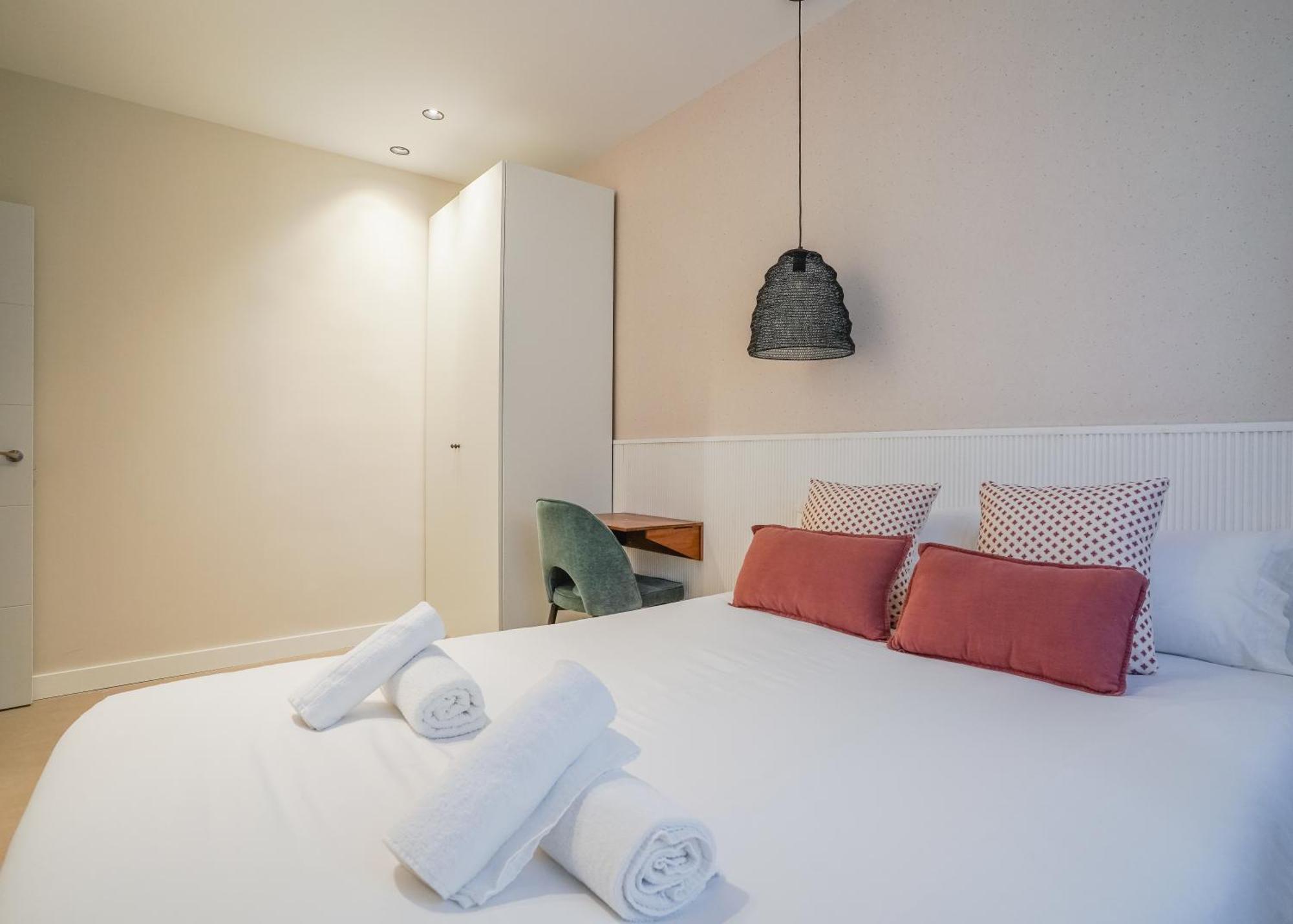 Modern Apartment-2Bedrooms 1Bath-Cuatro Caminos Madri Exterior foto
